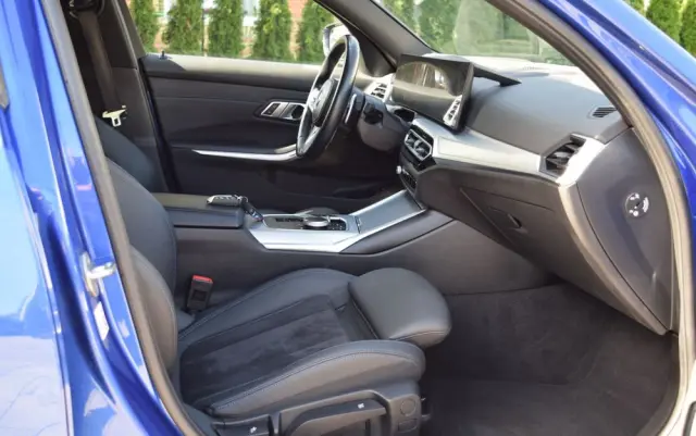BMW Seria 3 320d xDrive M Sport sport