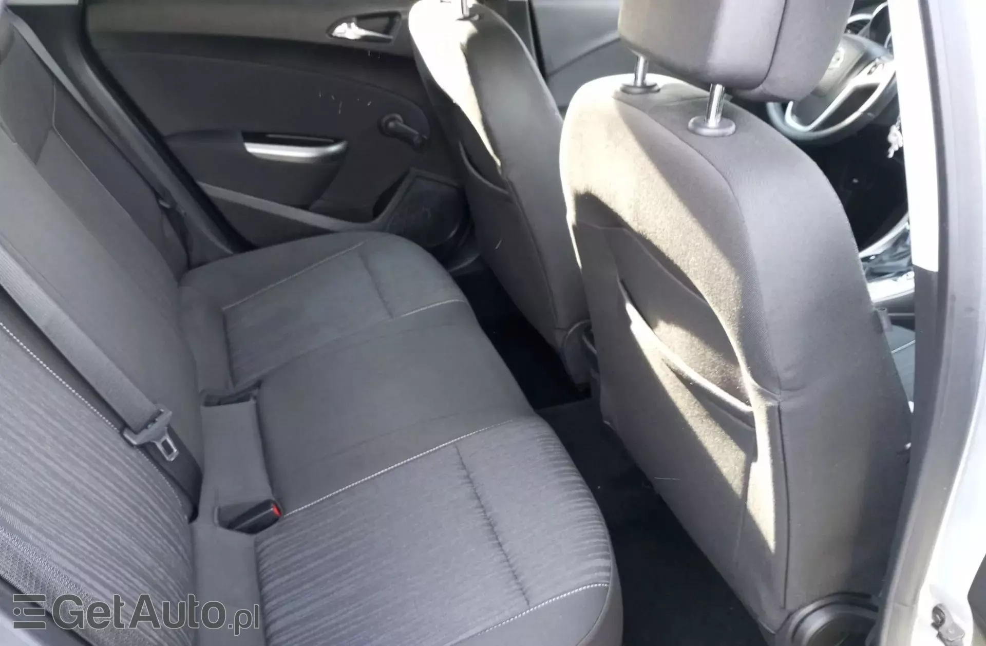 OPEL Astra 1.6 (115 KM) Automatic