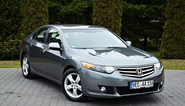 HONDA Accord 