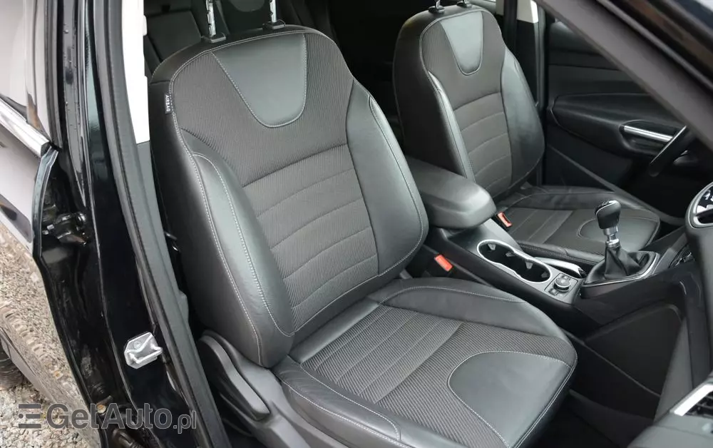 FORD Kuga 2.0 TDCi 4WD Titanium