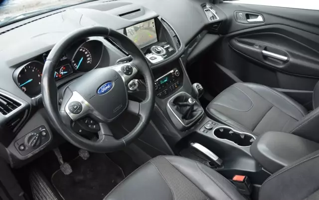 FORD Kuga 2.0 TDCi 4WD Titanium