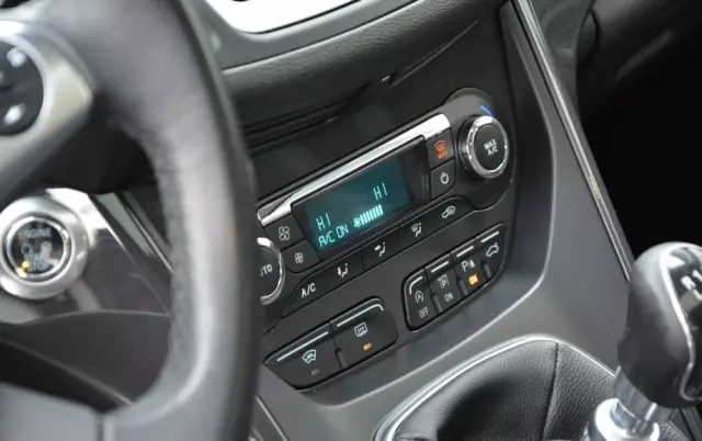 FORD Kuga 2.0 TDCi 4WD Titanium