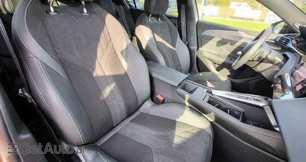 PEUGEOT 308 1.2 PureTech GT S&S EAT8