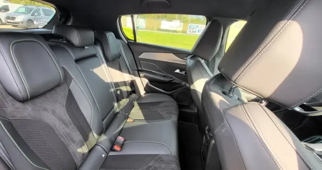 PEUGEOT 308 1.2 PureTech GT S&S EAT8