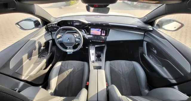 PEUGEOT 308 1.2 PureTech GT S&S EAT8