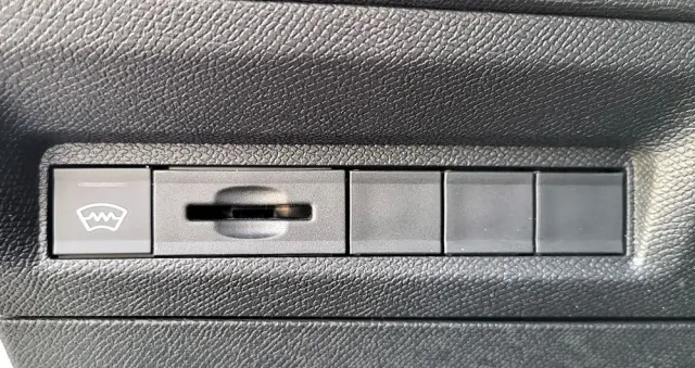 PEUGEOT 308 1.2 PureTech GT S&S EAT8