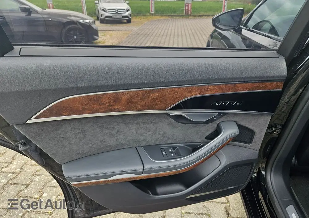 AUDI A8 50 TDI quattro tiptronic
