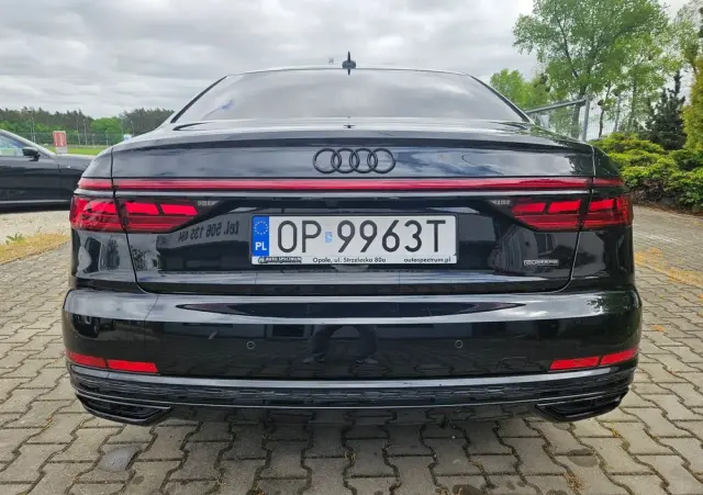 AUDI A8 50 TDI quattro tiptronic