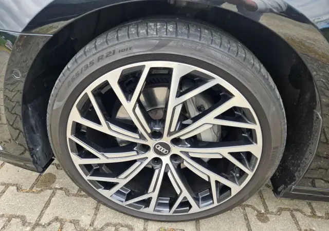 AUDI A8 50 TDI quattro tiptronic