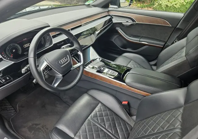AUDI A8 50 TDI quattro tiptronic