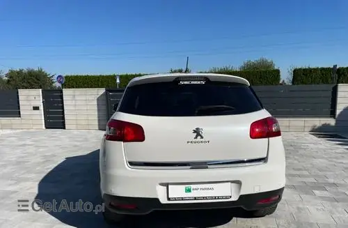 PEUGEOT 4008 