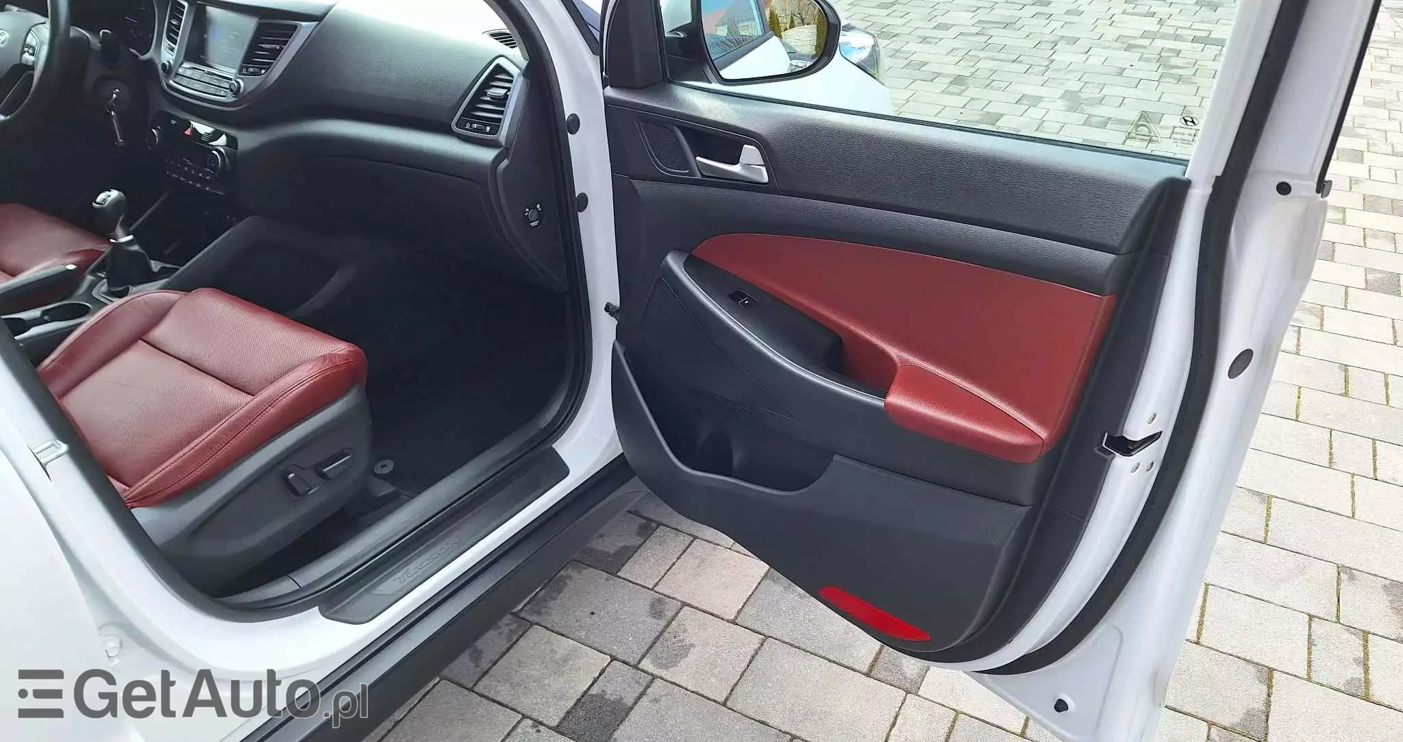 HYUNDAI Tucson Blue 1.7 CRDi 2WD Style
