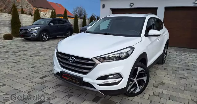 HYUNDAI Tucson Blue 1.7 CRDi 2WD Style