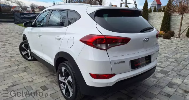 HYUNDAI Tucson Blue 1.7 CRDi 2WD Style