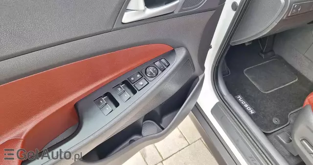 HYUNDAI Tucson Blue 1.7 CRDi 2WD Style