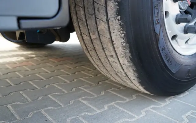 KNAPEN / RUCHOMA PODŁOGA / WALKING FLOOR / 94 m3  / OŚ PODNOSZONA / OSIE SAF / ALUFELGI / 