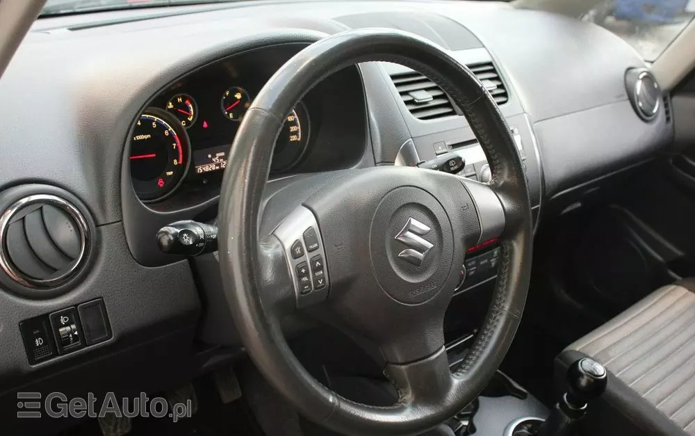 SUZUKI SX4 1.6 Comfort Plus