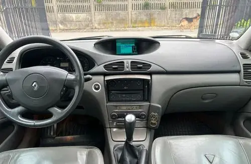 RENAULT Laguna 