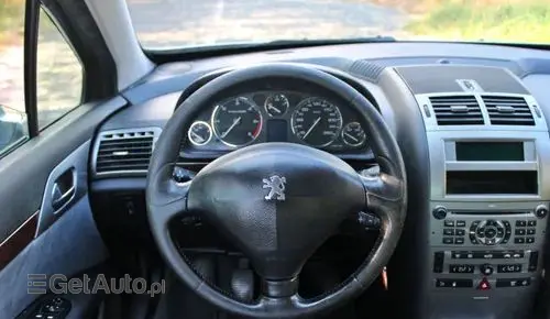 PEUGEOT 407 