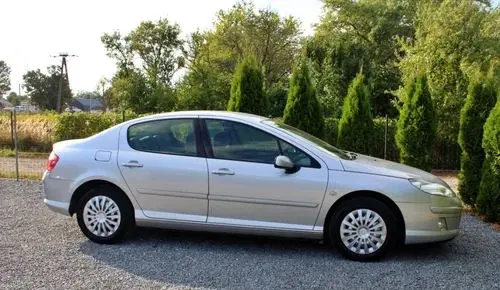 PEUGEOT 407 