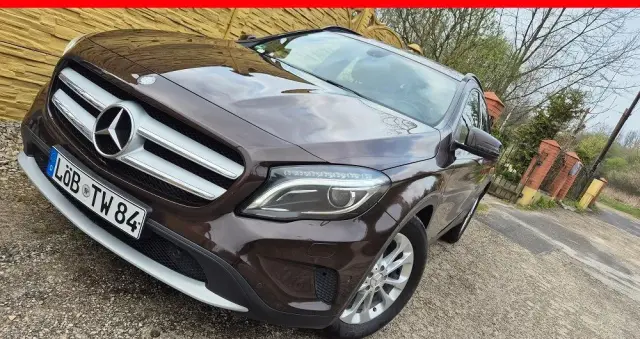 MERCEDES-BENZ GLA 180 (CDI) d Urban