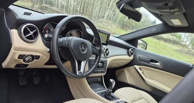 MERCEDES-BENZ GLA 180 (CDI) d Urban