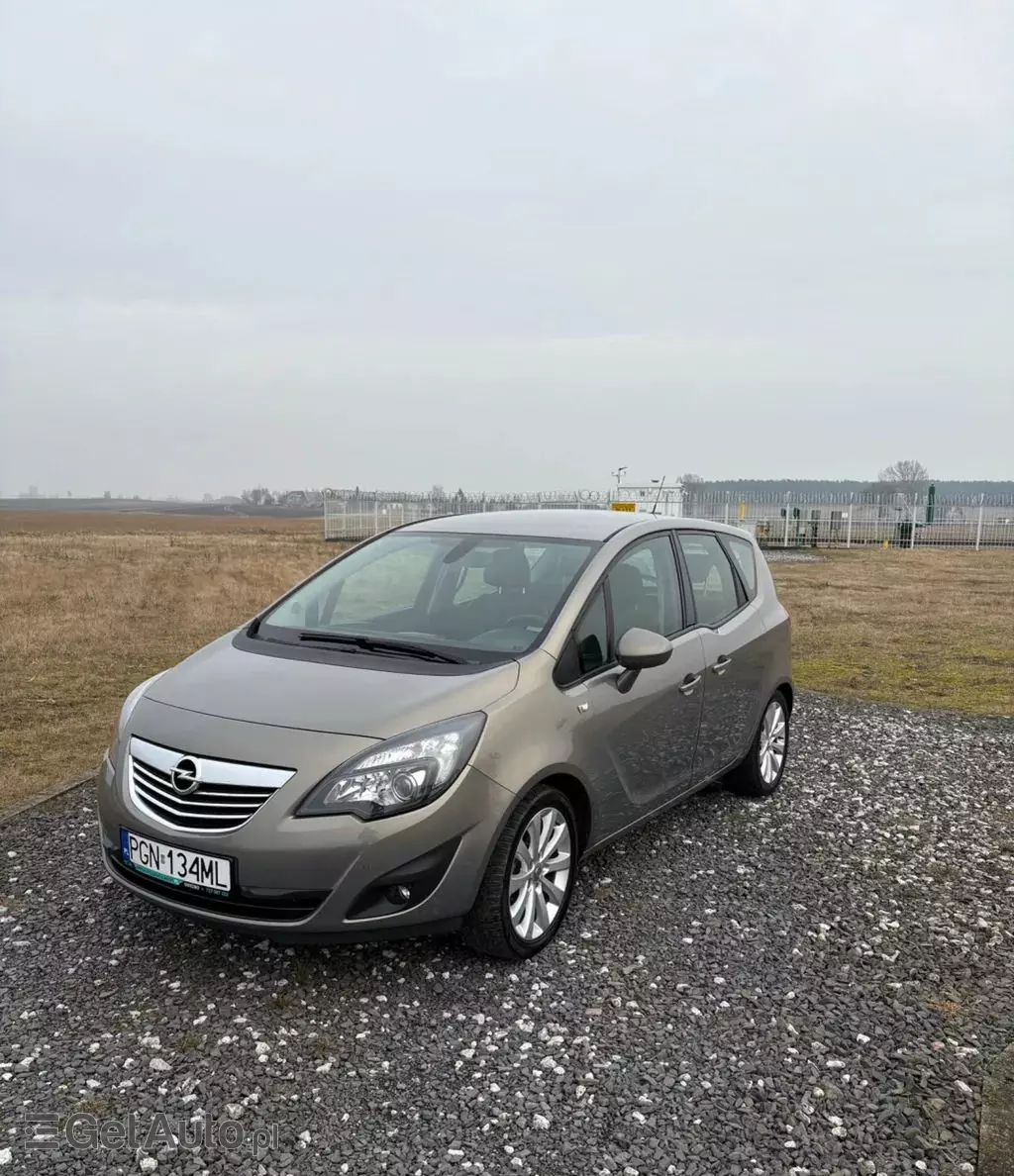 OPEL Meriva 