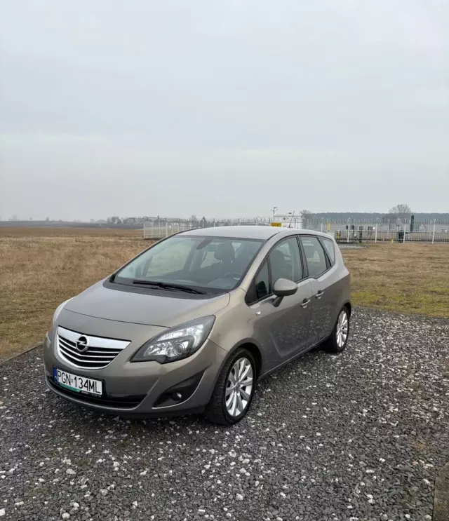 OPEL Meriva 