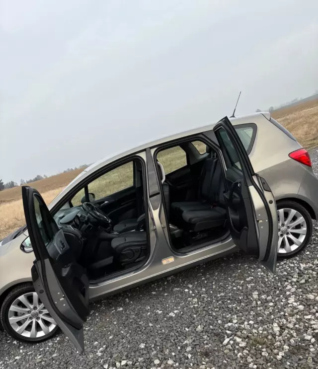 OPEL Meriva 