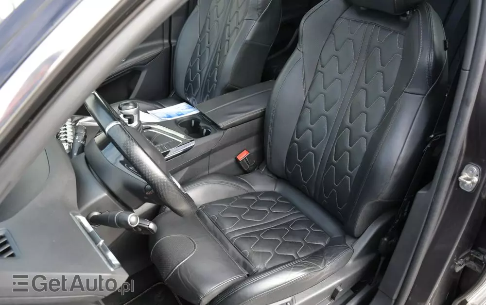 PEUGEOT 3008 HDi 150 Business-Line