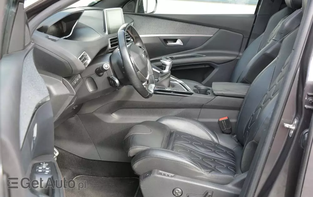 PEUGEOT 3008 HDi 150 Business-Line