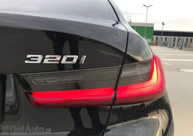 BMW Seria 3 320i GPF Sport Line Shadow sport
