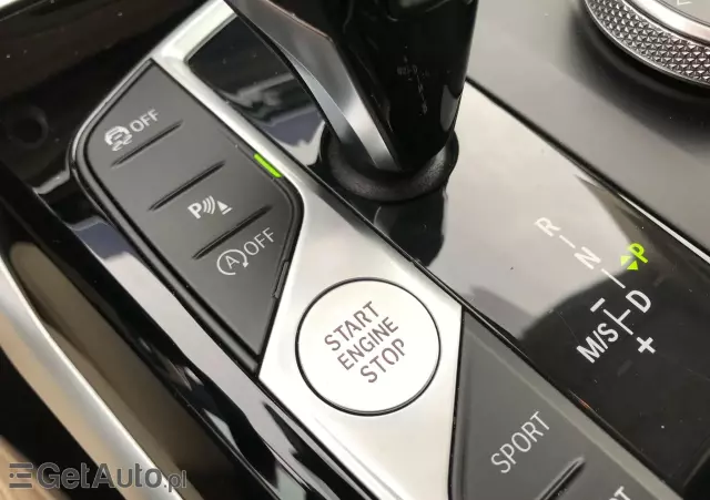 BMW Seria 3 320i GPF Sport Line Shadow sport