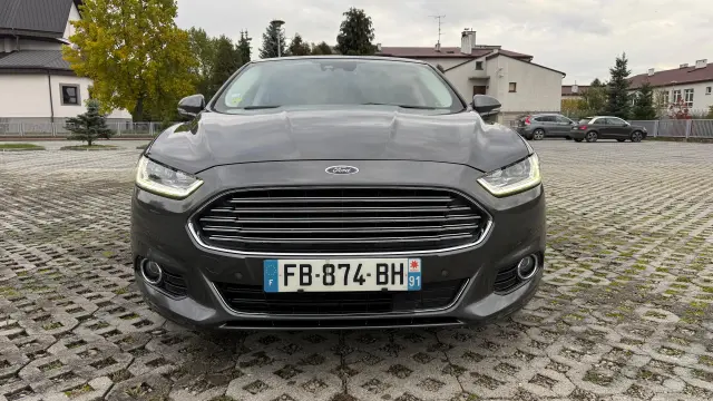 FORD Mondeo Titanium