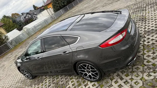 FORD Mondeo Titanium