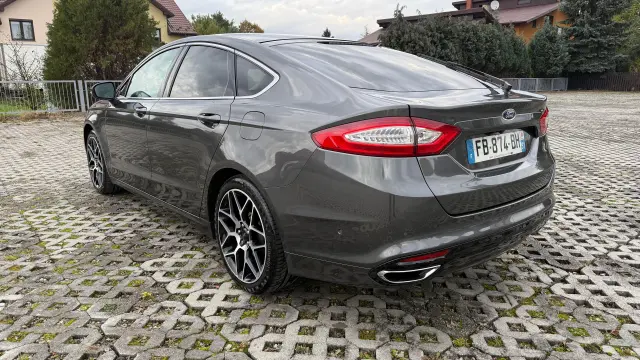 FORD Mondeo Titanium