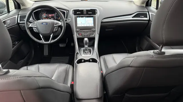 FORD Mondeo Titanium