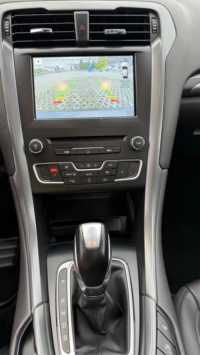 FORD Mondeo Titanium