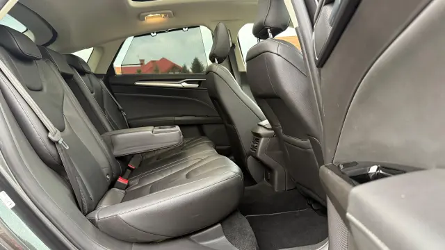 FORD Mondeo Titanium