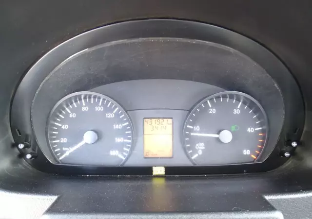 MERCEDES-BENZ SPRINTER 