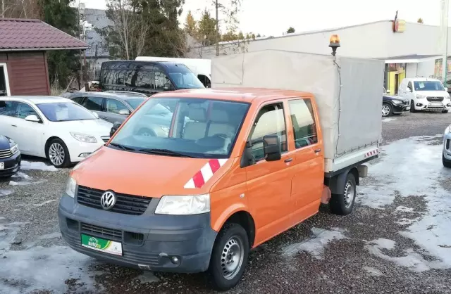 VOLKSWAGEN Transporter 