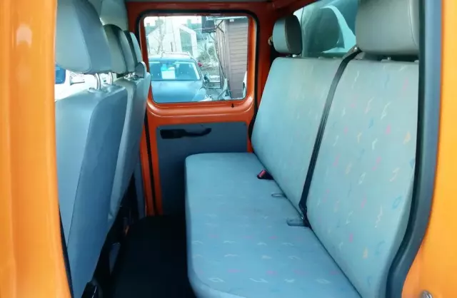 VOLKSWAGEN Transporter 