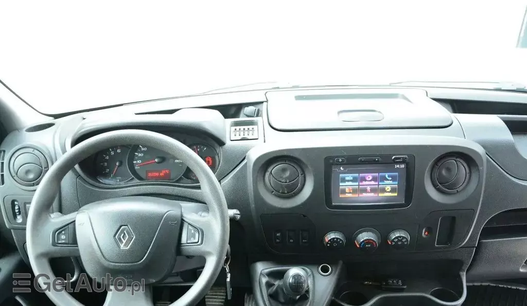 RENAULT Master 