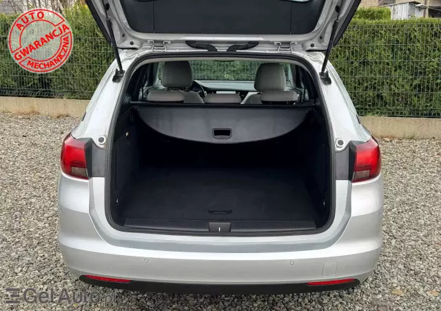 OPEL Astra IV 1.6 CDTI Sport