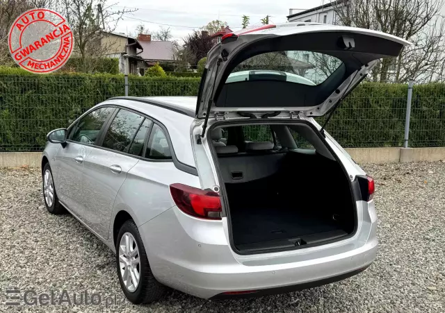 OPEL Astra IV 1.6 CDTI Sport
