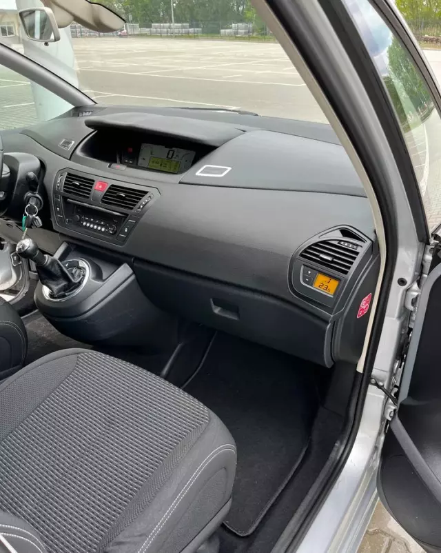 CITROËN C4 Grand Picasso 1.6 VTi Attraction