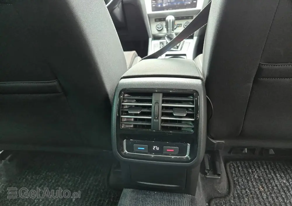 VOLKSWAGEN Passat 2.0 TDI SCR DSG