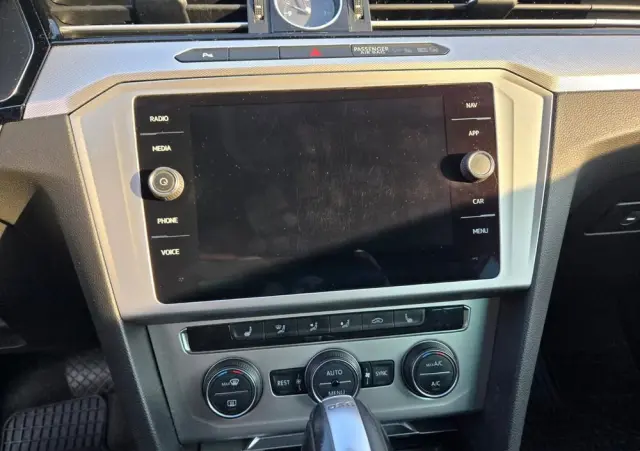 VOLKSWAGEN Passat 2.0 TDI SCR DSG