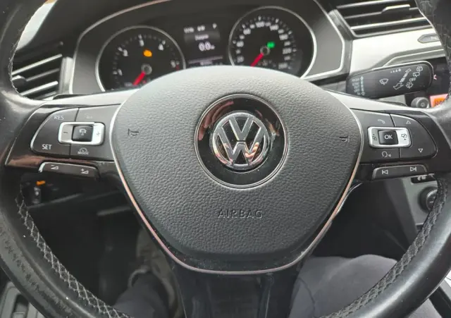 VOLKSWAGEN Passat 2.0 TDI SCR DSG