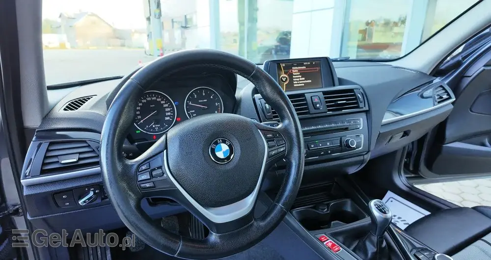 BMW Seria 1 116d EfficientDynamics Urban Line